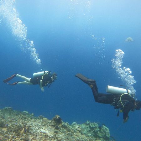 Maringo Cottage Gili Trawangan Esterno foto