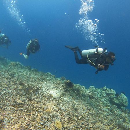 Maringo Cottage Gili Trawangan Esterno foto