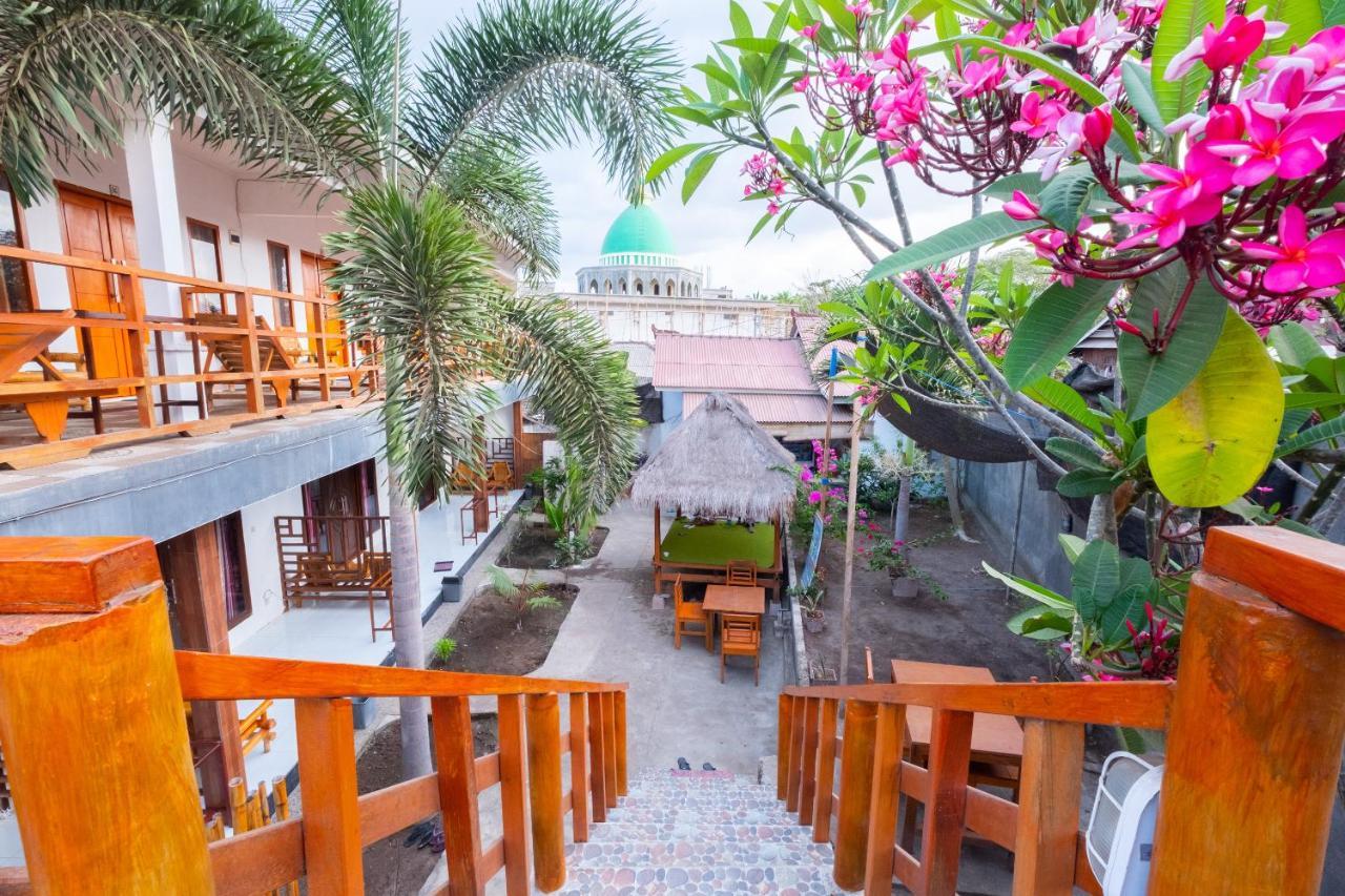 Maringo Cottage Gili Trawangan Esterno foto